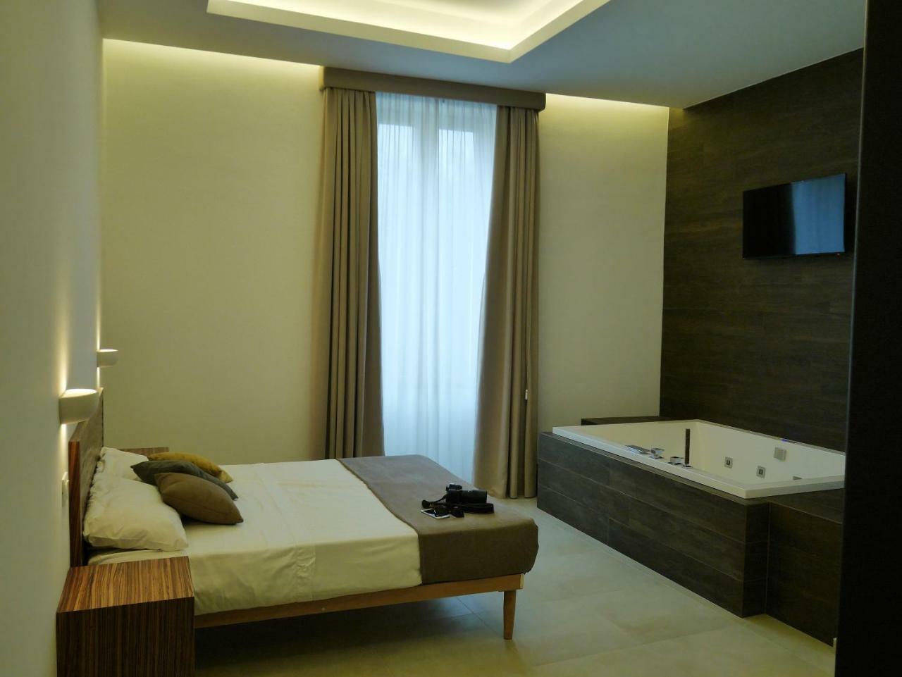 레체 Palazzo San Lazzaro B&B 외부 사진